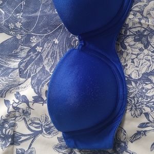 VICTORIA'S SECRET Convertible Padded Bra 32A (INCLUDES Straps)